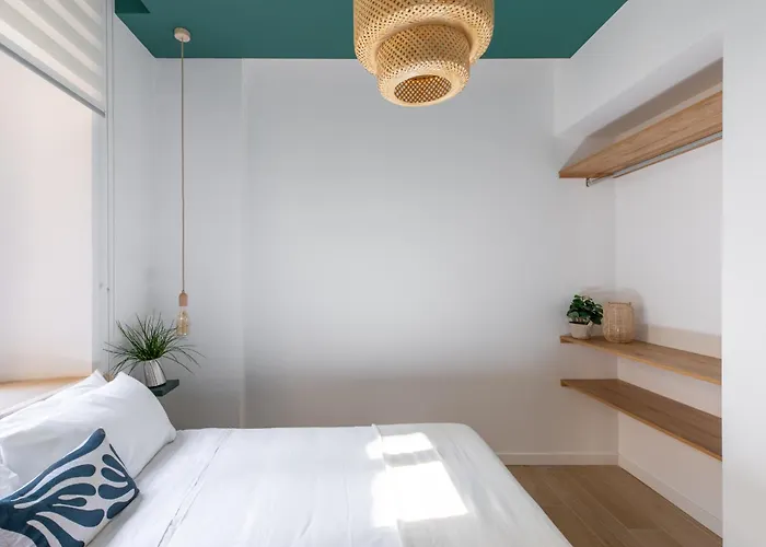 Iflat Sunny & Brand New Near Vatican Apartment *